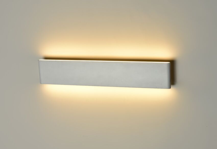 Kinkiet Norman M  AZzardo MB5932M AZ1683 wykonana z aluminium o białym wykończeniu LED 28,2 cm szerokości