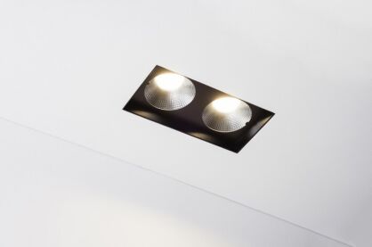 Lampa wpuszczana Solid Lightbox 185.2 WP Labra  4.1096 prostokątna techniczna różne kolory wykończenia dwa źródła światła