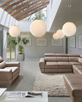 Lampa wisząca White Ball 50 AZzardo FLWB50WH  kula mleczna  chromowane wykończenie nowoczesna