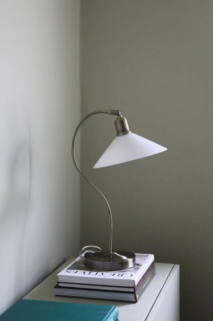 Lampa stołowa Vela 1L E27 108863 Markslojd antyczny mosiądz/biała 49,5cm, klosz Ø25cm