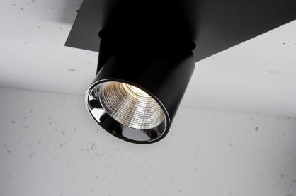 Oprawa natynkowa Auro Base 90 NT 90×1 CRI80 Labra  3.0548 prostokątna podstawa reflektor LED w kształcie tuby 