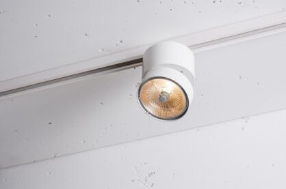 Reflektor Geit Adaptor 3F Labra  7.0318 tuba z regulowanym strumieniem światła na szynie techniczna różne kolory wykończenia