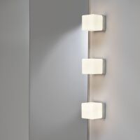 Kinkiet łazienkowy IP44 CUBE ASTRO chrom 0635 kostka mleczny klosz chrom zintegrowany ściemniacz 1140001