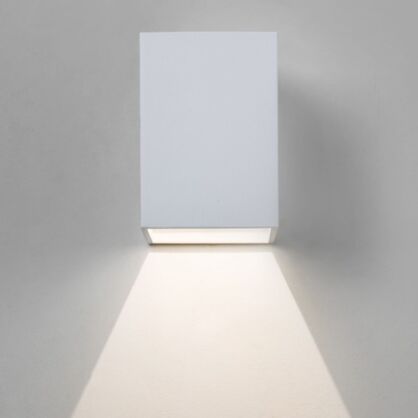 Lampa ścienna Astro Oslo 100 7493 techniczna biała świeci jednostronnie IP64 1298005