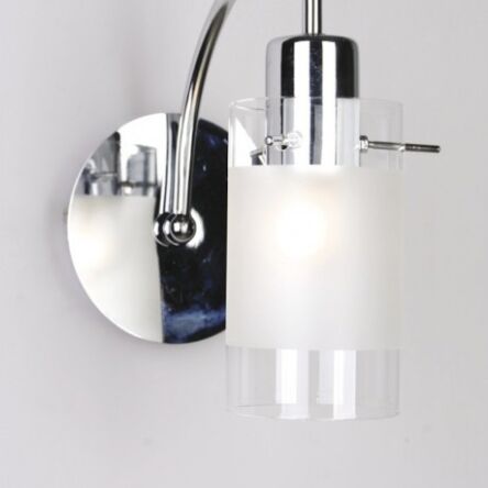 Kinkiet Blend MBF9489/1 Italux  nowoczesna lampa wykończenie w kolorze chromu klosz w kształcie tuby ze szkła mleczno-transparentnego 