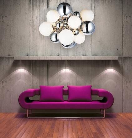 Lampa wisząca Noble AZzardo AZ0110 jest wykonana z metalu w kolorze chromu i szkła o białym wykończeniu w kształcie kulek