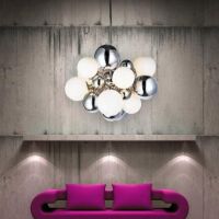Lampa wisząca Noble AZzardo AZ0110 jest wykonana z metalu w kolorze chromu i szkła o białym wykończeniu w kształcie kulek